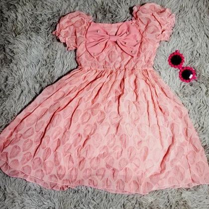VESTIDO ROSADO CON MOÑO #6