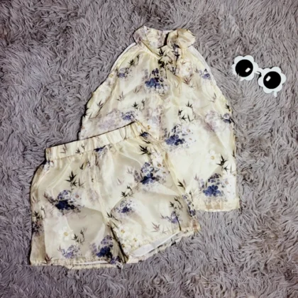 CONJUNTO DE PANTALON DE FLORES Y BLUSA#7