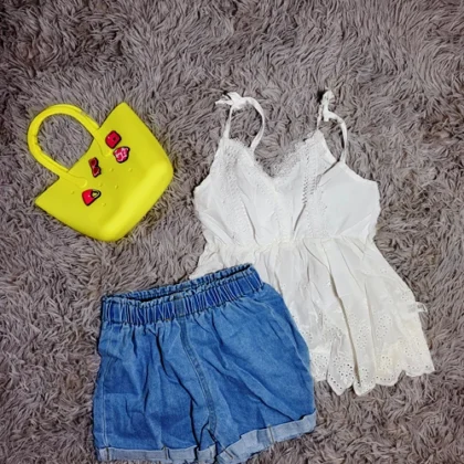 CONJUNTO PANTALON CORTO Y BLUSA BLANCA#7