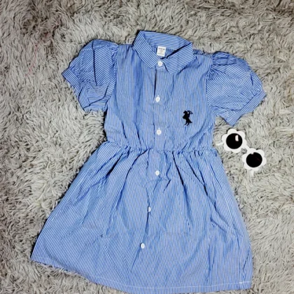 VESTIDO AZUL CON CUELLO Y RAYAS BLANCAS #6